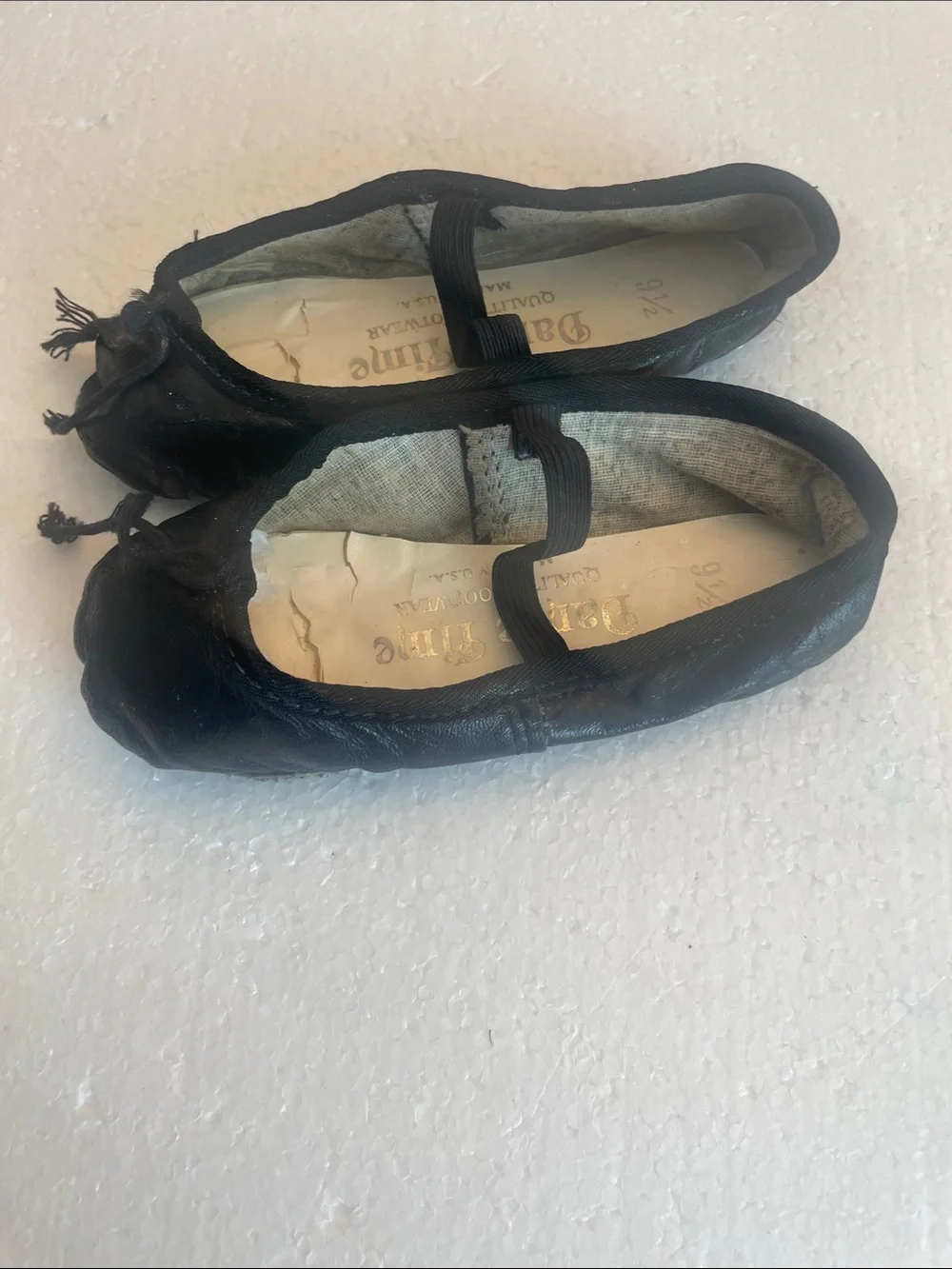 Dance time Black leather Ballet slippers shoes Flats elastic strap girls 9 1/2